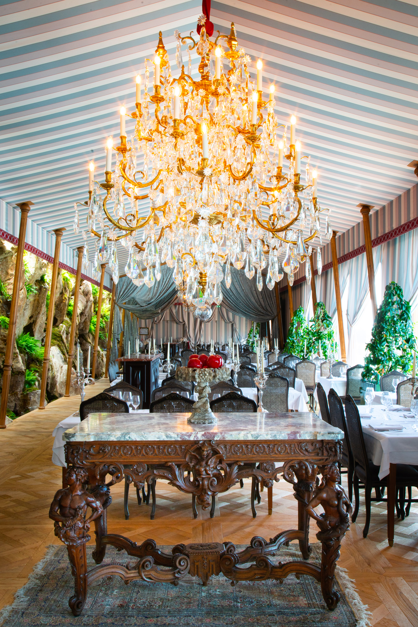 dining rooms