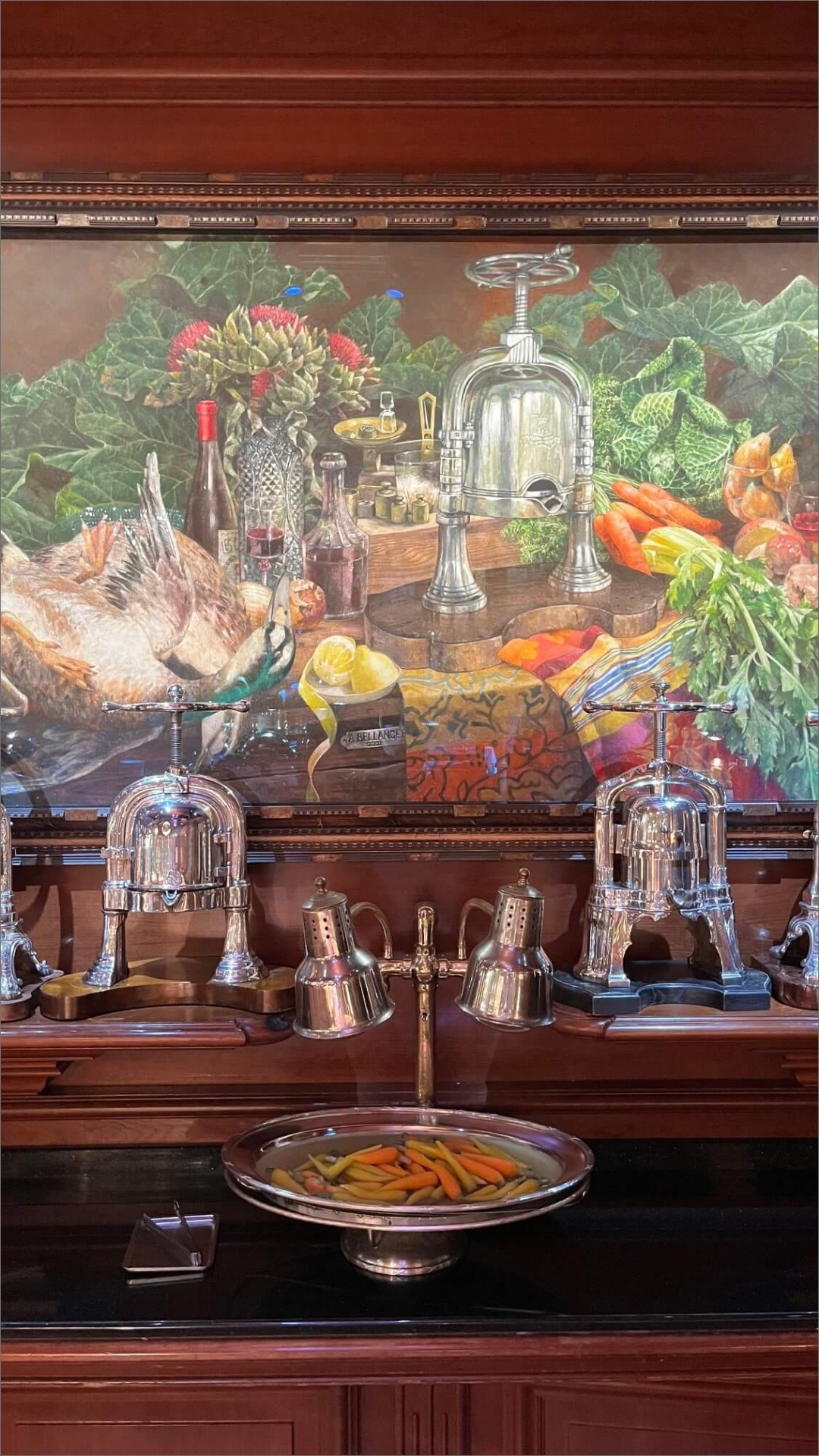<p>Alain Bellanger, pastel of the Grands Buffets collection</p>
